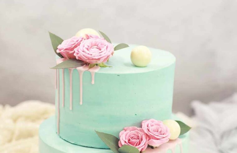 What Are the Most Popular Wedding Cake Flavors?