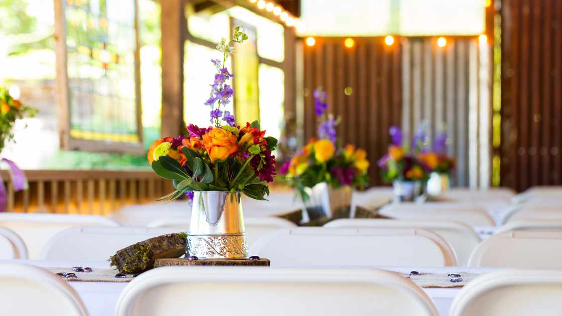 DIY Wedding Centerpieces: Affordable and Elegant Ideas