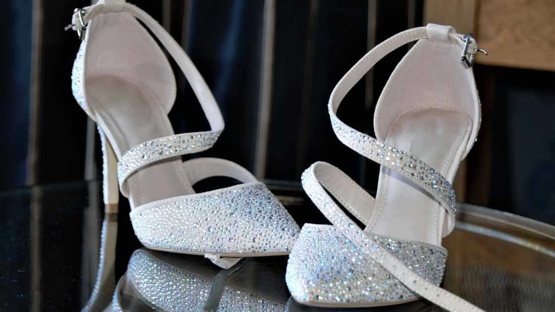 Guide to Selecting the Perfect Wedding Shoes