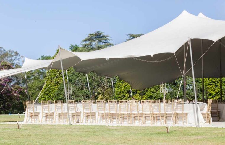 How to Decorate a Wedding Tent